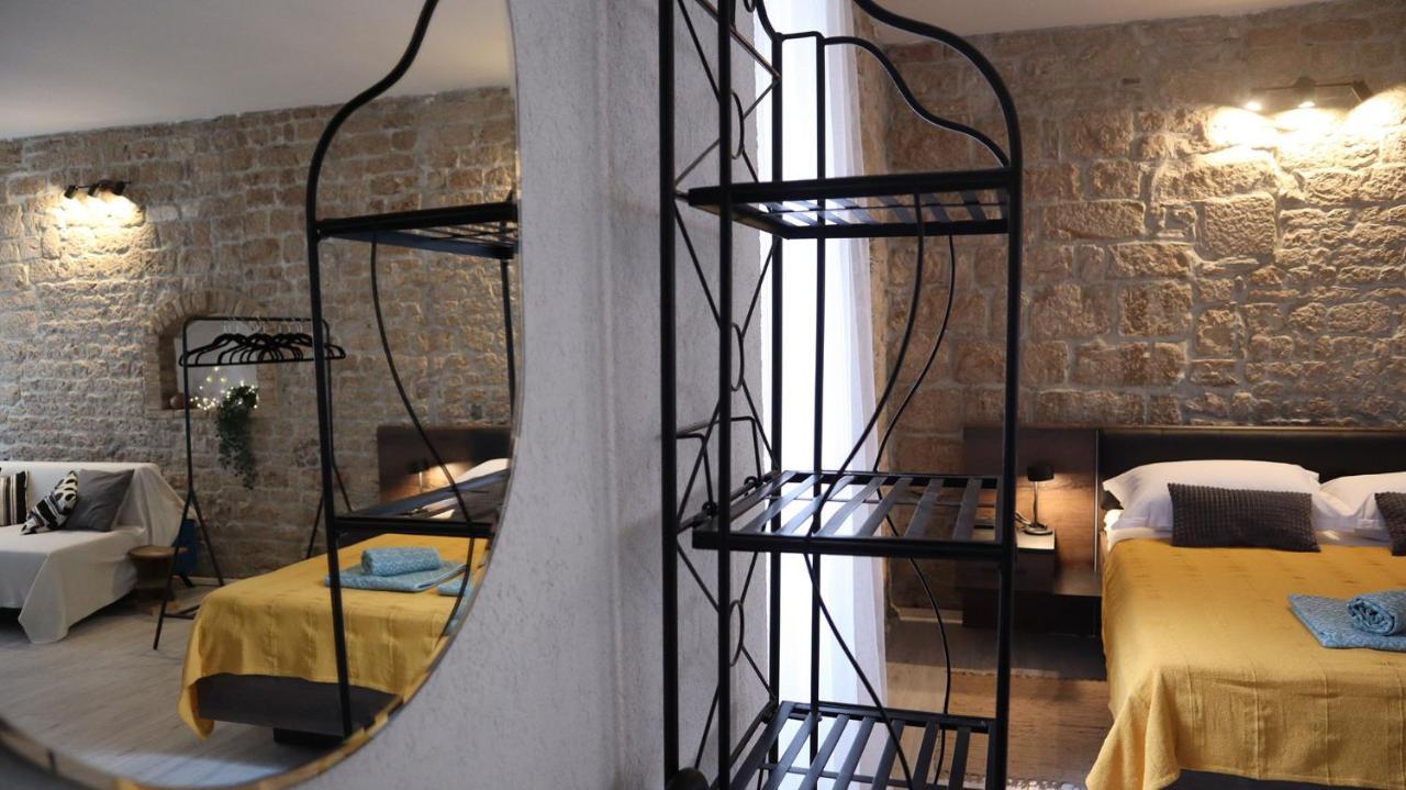Orange Apartment Šibenik Екстериор снимка